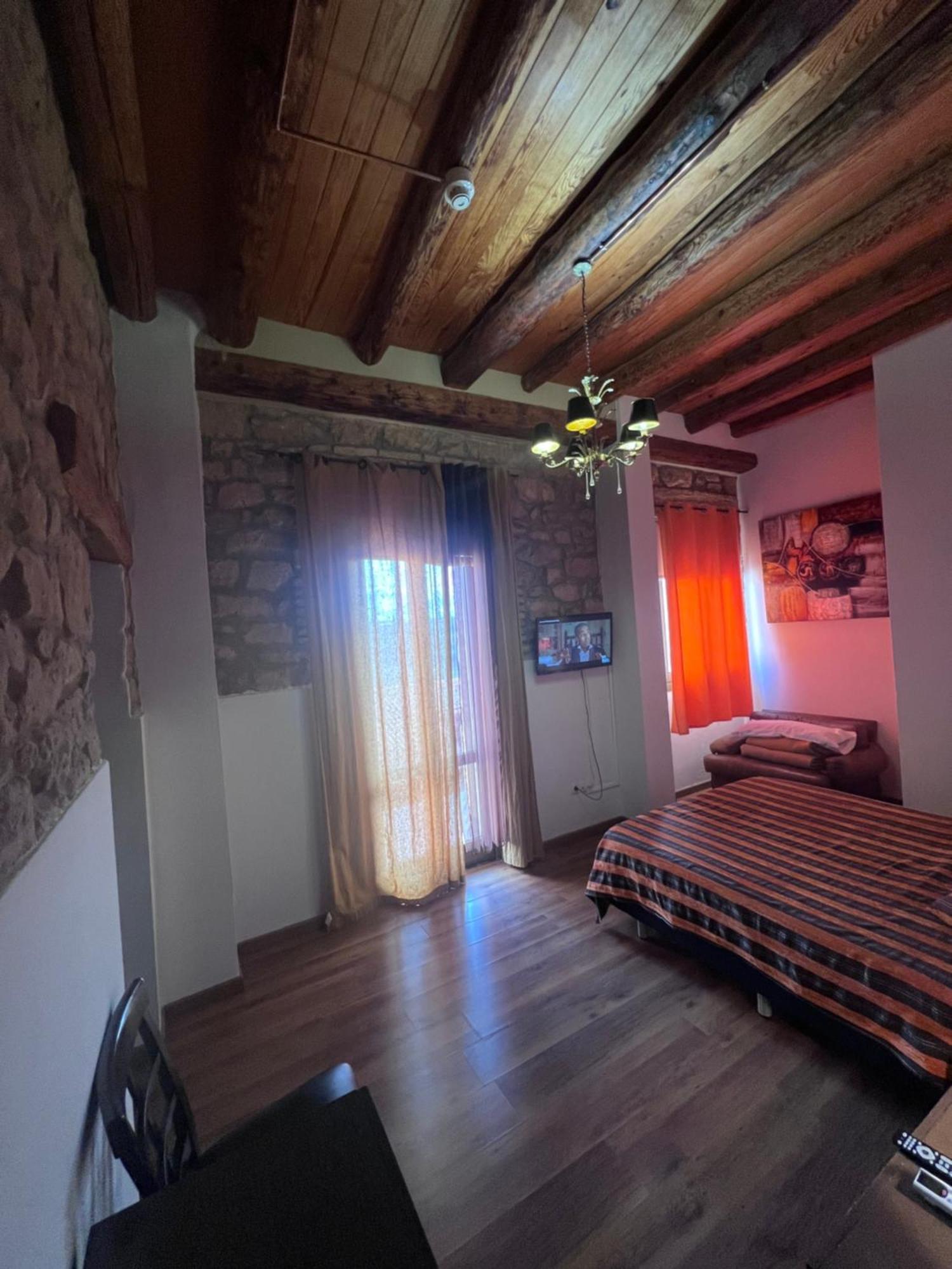 La Garbinada Hotel Torrebeses ภายนอก รูปภาพ